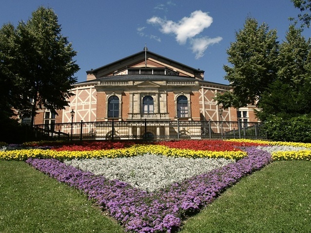 Xl_palais-des-festivals-de-bayreuth