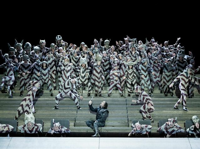 Xl_il_trovatore_royal-ballet-and-opera_roh_2580