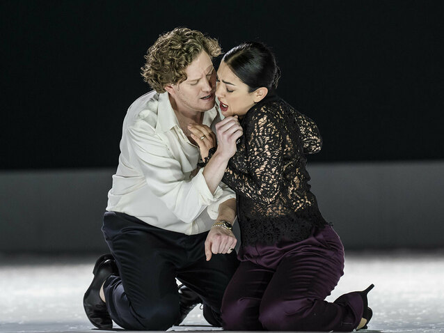 The Royal Opera's new production of Eugene Onegin (c) Tristram Kenton